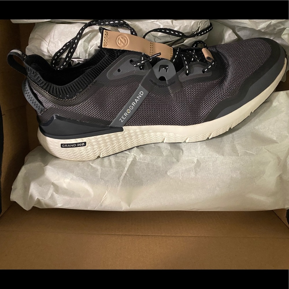 BRAND NEW Men’s Cole Hann Sneakers